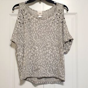 daytrip, Gray/White Leopard Print Top, Cut Out Shoulds, Juniors Size Small